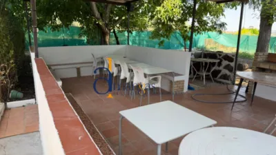 Chalet en venta en Camino de los Poleares, Lucena de 270.000 €