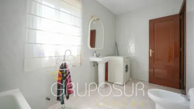 Chalet en venta en Calle de Almendro, 1, Boecillo de 245.000 €