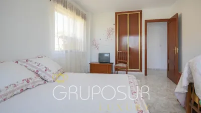 Chalet en venta en Calle de Almendro, 1, Boecillo de 245.000 €