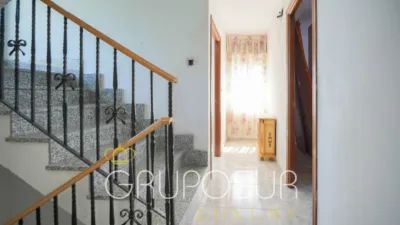 Chalet en venta en Calle de Almendro, 1, Boecillo de 245.000 €