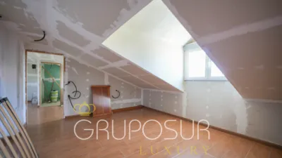 Chalet en venta en Calle de Almendro, 1, Boecillo de 245.000 €
