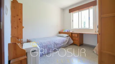 Chalet en venta en Calle de Almendro, 1, Boecillo de 245.000 €