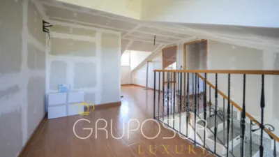 Chalet en venta en Calle de Almendro, 1, Boecillo de 245.000 €