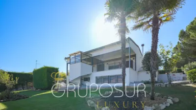 Chalet on Santinos Street, No. Sn photo 4