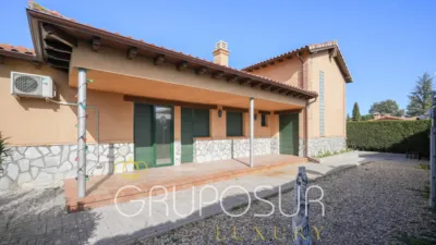 House on Avenida de Castilla y León, no. sn photo 59