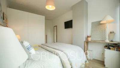 Apartment at Paseo de Isabel 'La Católica', 1 photo 86