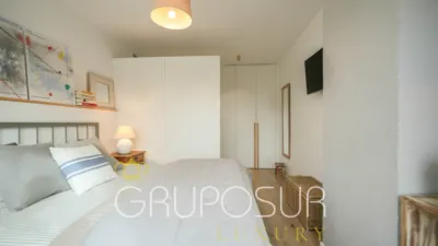 Apartment at Paseo de Isabel 'La Católica', 1 photo 87
