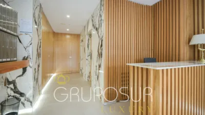 Apartment at Paseo de Isabel 'La Católica', 1 photo 5