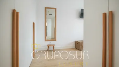 Apartment at Paseo de Isabel 'La Católica', 1 photo 79