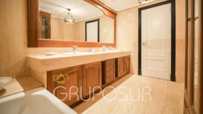 Detached house on Calle de la Fuente del Berrocal, no. sn photo 47
