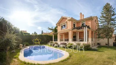 Detached house on Calle de la Fuente del Berrocal, no. sn photo 19