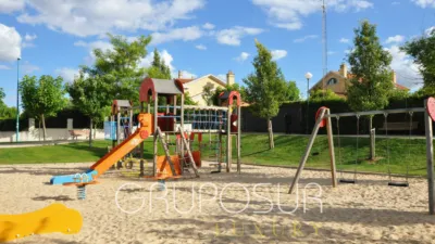 Detached house on Calle de la Fuente del Berrocal, no. sn photo 95
