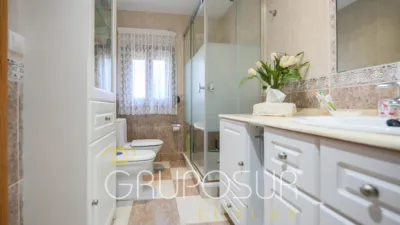 Semi-detached chalet on Calle de Encina, no. sn photo 38