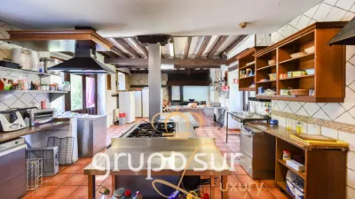 Chalet in Urbanización Olmedo, no. 1 photo 17