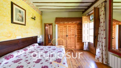Chalet in Urbanización Olmedo, no. 1 photo 37