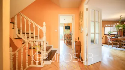 Semi-detached chalet on Avenida de los Entrepinos photo 22