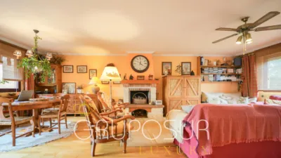 Semi-detached chalet on Avenida de los Entrepinos photo 9