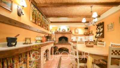 Semi-detached chalet on Avenida de los Entrepinos photo 69