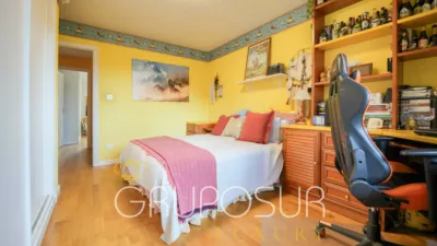 Semi-detached chalet on Avenida de los Entrepinos photo 49
