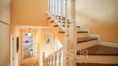 Semi-detached chalet on Avenida de los Entrepinos photo 57