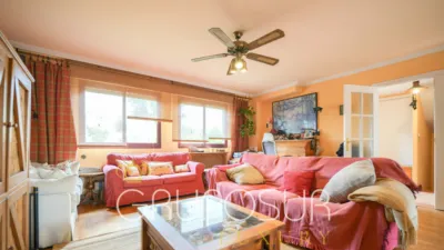 Semi-detached chalet on Avenida de los Entrepinos photo 13