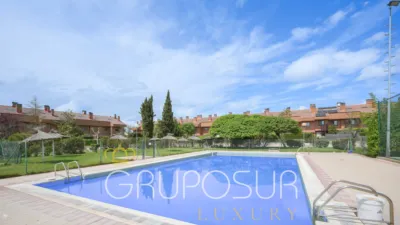 Semi-detached chalet on Avenida de los Entrepinos photo 86