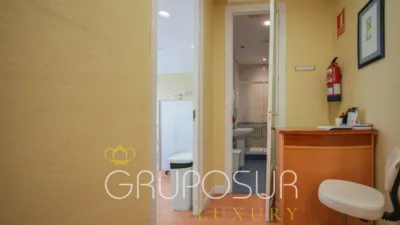Apartment on Calle Miguel Iscar, 1 photo 22