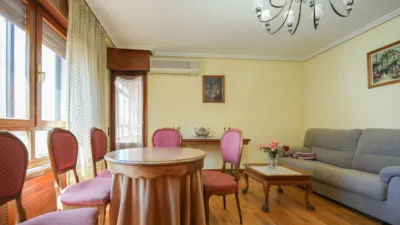 Apartment in Plaza del Colegio de Santa Cruz, 1 photo 15