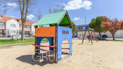 Chalet on Via Street, 1 photo 94
