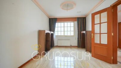 Semi-detached house on Calle de Castilla y León, 1 photo 16
