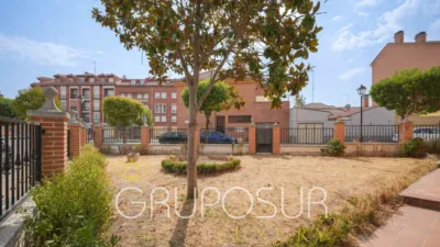 Semi-detached house on Calle de Castilla y León, 1 photo 7
