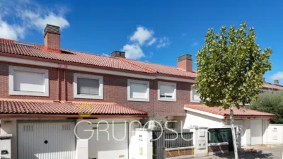 Detached chalet on Sancho Panza Street photo 2