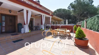 Chalet for sale in Calle Abrojo, number 2, Simancas of 430.000 €