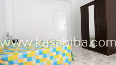 Apartment on Carrer de Guillem de Castro photo 12