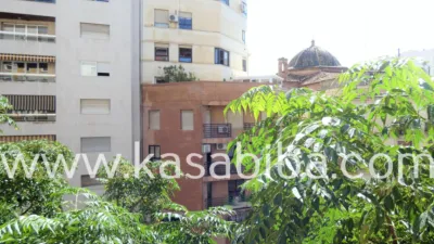 Apartment on Carrer de Guillem de Castro photo 20