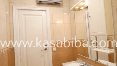 Apartment on Carrer de Guillem de Castro photo 38