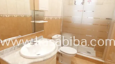 Apartment on Carrer de Guillem de Castro photo 40