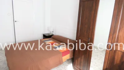Apartment on Carrer de Guillem de Castro photo 4