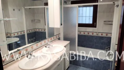 Piso en alquiler en Calle de Isabel 'La Católica' - Imagen 12