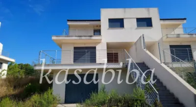 Chalet pareado en calle Marfil photo 24