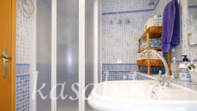 Detached family home on Calle Río Zujar photo 37