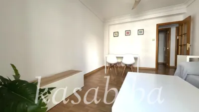 Piso en alquiler en Carrer de l'Heroi Romeu - Imagen 3