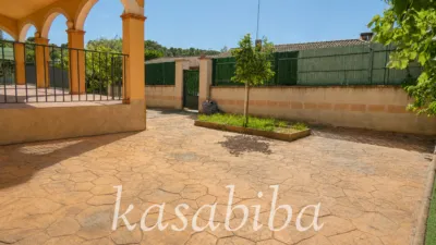 Detached house on Calle Diputación photo 7