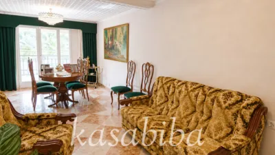 Apartment on Carrer de Ramon Llull photo 2