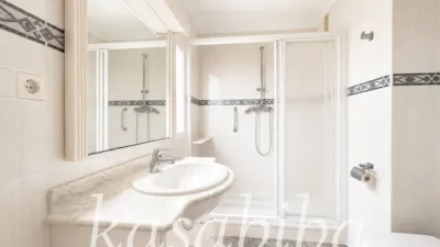 Apartment on Carrer del Riu Cabriel photo 12