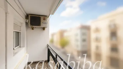 Apartment on Carrer del Riu Cabriel photo 4