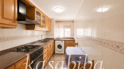 Apartment on Carrer del Riu Cabriel photo 5