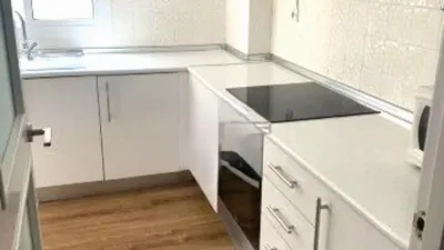 Piso en alquiler en Plaza de Honduras - Imagen 3
