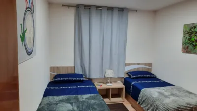 Chalet en venta en Urbanización Balcon de Montroy Ii Avd/ Vella Montroy, Real de 210.000 €