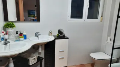 Chalet en venta en Urbanización Balcon de Montroy Ii Avd/ Vella Montroy, Real de 210.000 €